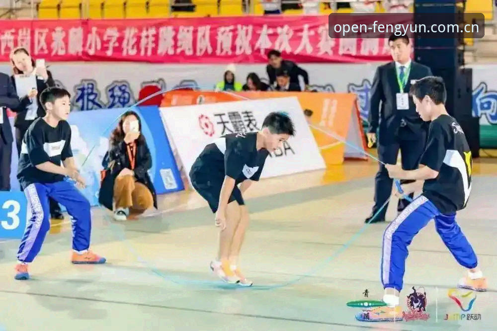 9.6秒，这是周凯从点击“风云体育app 直接下载”到看到登录页加载完成所花的时间。他跟我形容这个速度的时候，用了句“比我女朋友翻旧账还快”。